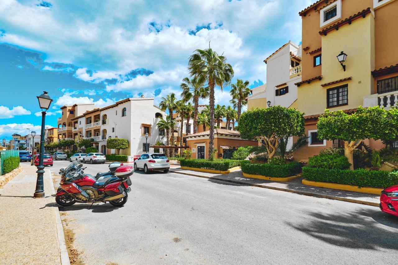 Apartamento Aldea Del Mar تورّيفيِخا المظهر الخارجي الصورة
