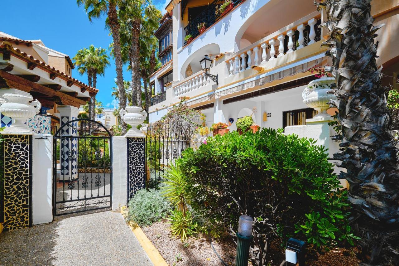 Apartamento Aldea Del Mar تورّيفيِخا المظهر الخارجي الصورة